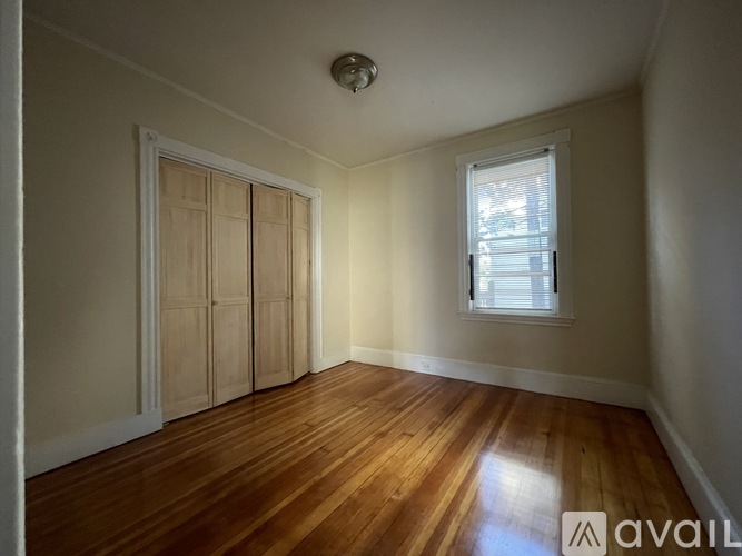 46 Neponset Avenue 4 Beds Apartment for Rent - Photo gallery 4