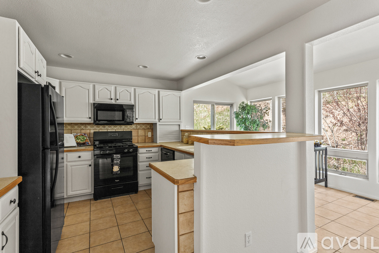 12183 Arnett Ranch Road 4 Beds Single Family Home for Rent - Photo gallery 3