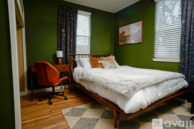 Highland & Placer St. 2 Beds Single Family Home for Rent - Photo gallery 5