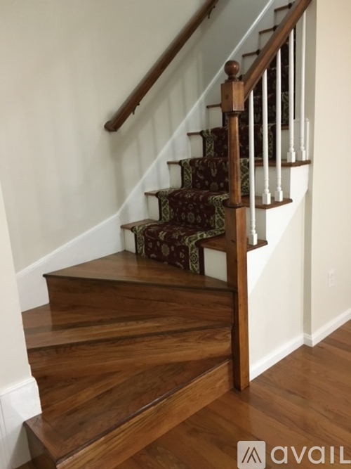 118 Central Street 3 Beds Single Family Home for Rent - Photo gallery 3