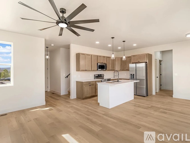 598 Treviso Ct 3 Beds Townhouse for Rent - Photo gallery 2