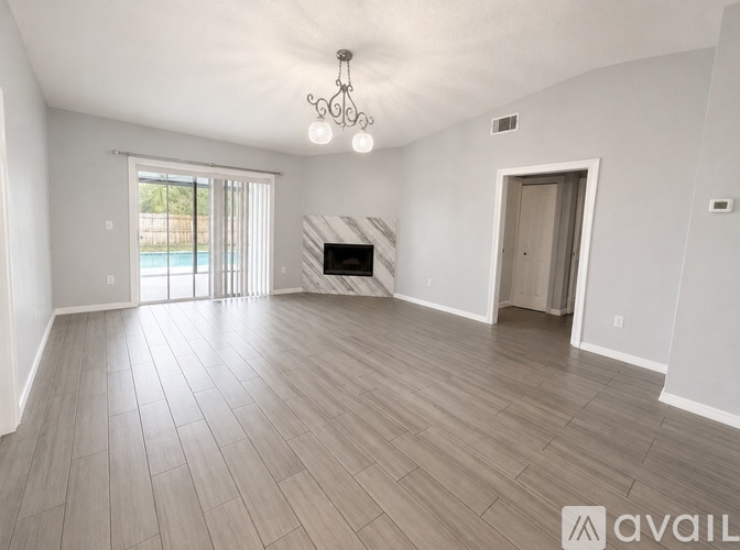 5619 Kevin Avenue 3 Beds Single Family Home for Rent - Photo gallery 2