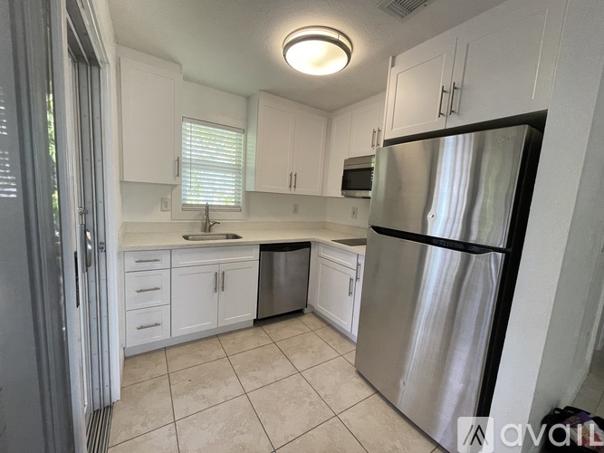 509 Fishermans Trail 4 Beds Single Family Home for Rent - Photo gallery 3
