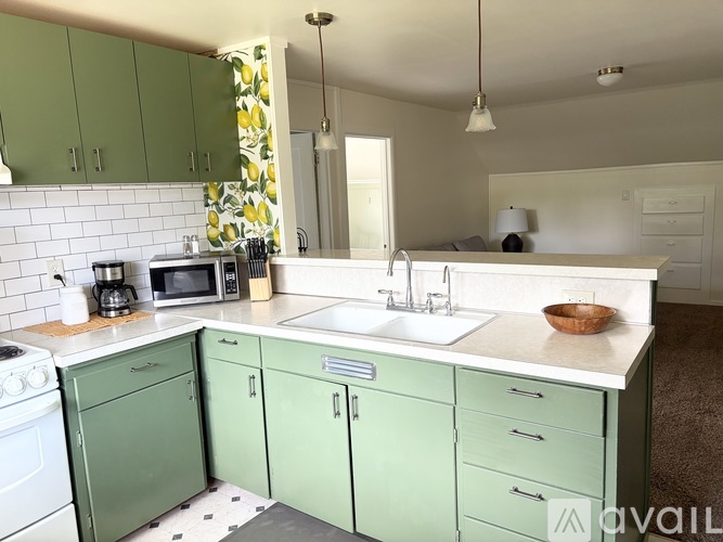 410 W Pear St 1 Apartment for Rent - Photo gallery 3
