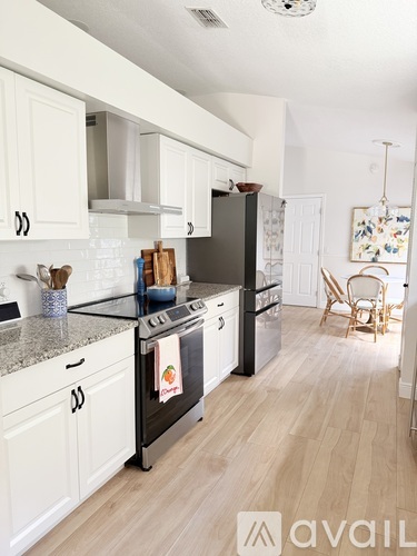 11132 Indian Oaks Drive 3 Beds Single Family Home for Rent - Photo gallery 4