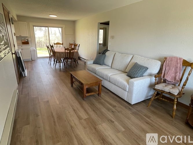 20610 Minnesota 28 4 Beds Single Family Home for Rent - Photo gallery 4