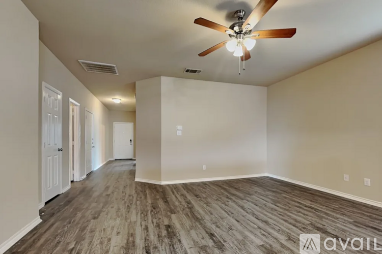1831 Wickham Dr 3 Beds Single Family Home for Rent - Photo gallery 5