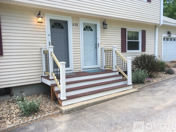 638A B Borough Road 2 Beds Townhouse for Rent - Photo gallery 1