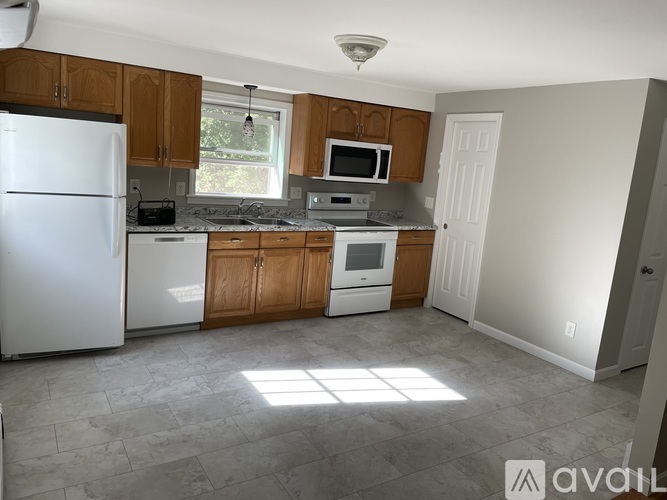 638A B Borough Road 2 Beds Townhouse for Rent - Photo gallery 2