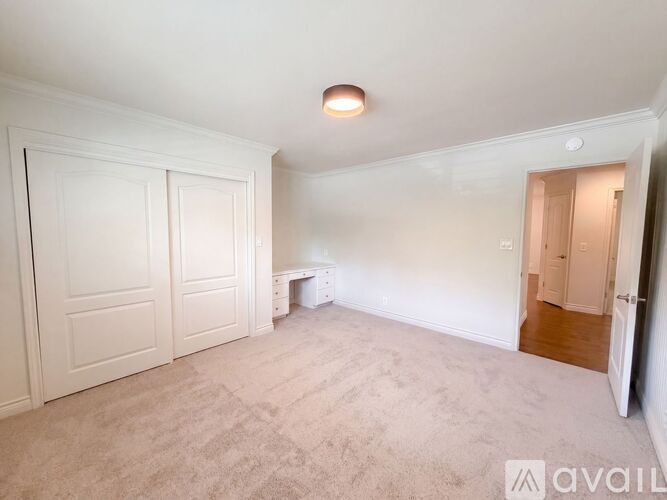 2146 E Columbia Pl 3 Beds Single Family Home for Rent - Photo gallery 5