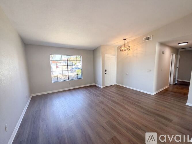 25432 Pistache Ct 4 Beds Single Family Home for Rent - Photo gallery 4