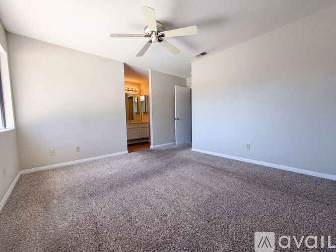 25432 Pistache Ct 4 Beds Single Family Home for Rent - Photo gallery 5