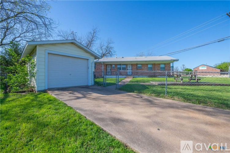 801 Terrace Dr 3 Beds Single Family Home for Rent - Photo gallery 3