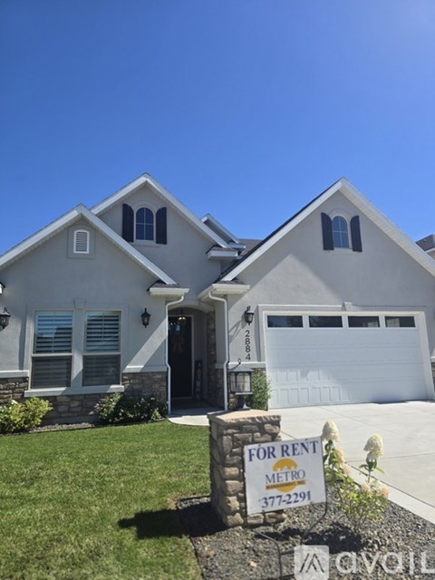2884 Northwest 13Th Street 4 Beds Apartment for Rent