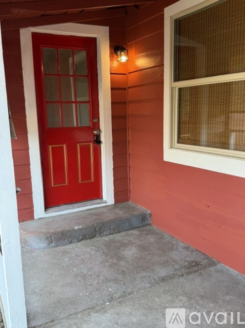 734 SW 15th St 2 Beds Single Family Home for Rent - Photo gallery 2