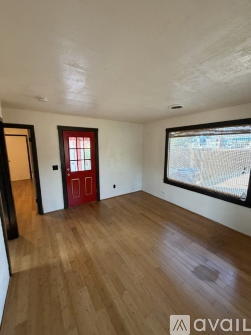 734 SW 15th St 2 Beds Single Family Home for Rent - Photo gallery 4