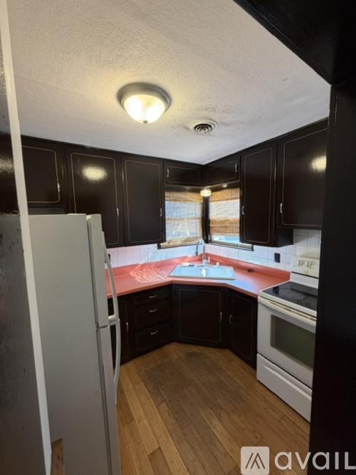 734 SW 15th St 2 Beds Single Family Home for Rent - Photo gallery 5
