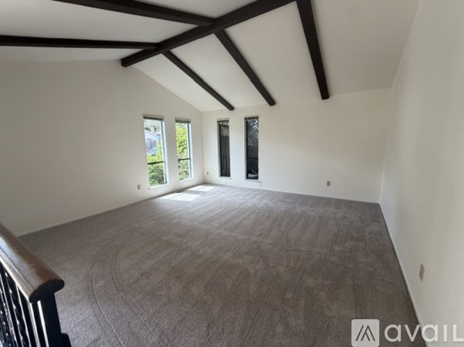 149 Olive St 3 Beds Single Family Home for Rent - Photo gallery 3