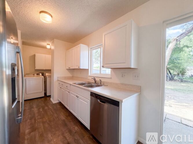 3517 Vernon Dr 3 Beds Single Family Home for Rent - Photo gallery 4