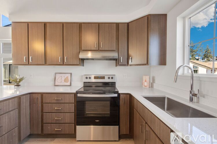 306 E RR Ave 2 Beds Apartment for Rent - Photo gallery 4