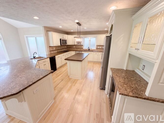 5345 Forest Springs Dr 4 Beds Single Family Home for Rent - Photo gallery 3