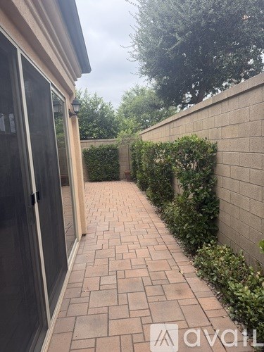 117 Velvetleaf 4 Beds Apartment for Rent