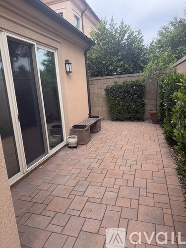 117 Velvetleaf 4 Beds Apartment for Rent