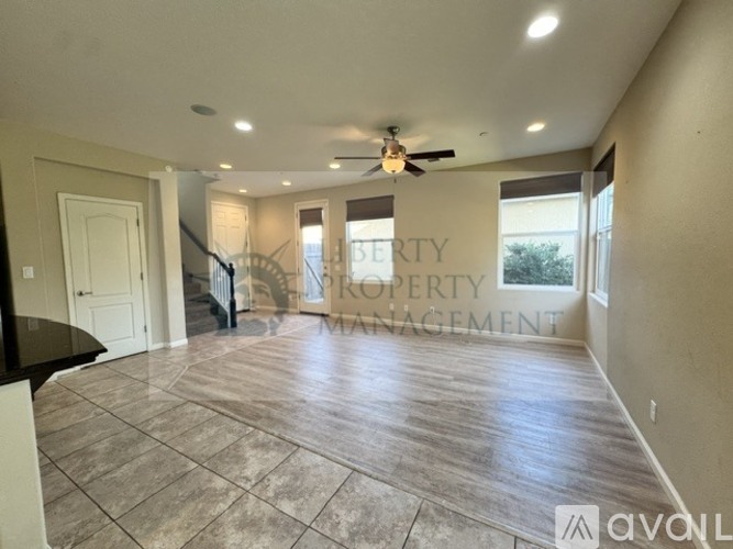 3077 Roche Ln 3 Beds Single Family Home for Rent - Photo gallery 4