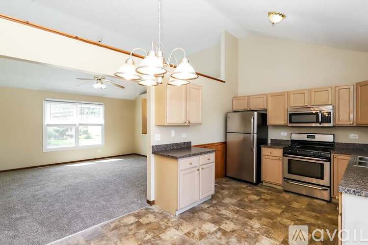 1342 Fairmount Ave 3 Beds Single Family Home for Rent - Photo gallery 3