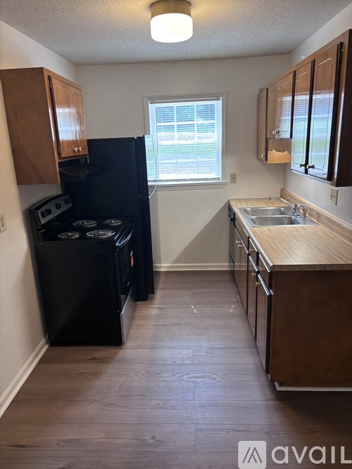 302 Holland Dr 2 Beds Apartment for Rent - Photo gallery 5