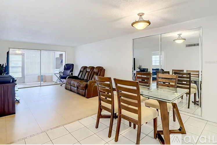 4228 Redcliff Pl 2 Beds Apartment for Rent - Photo gallery 5