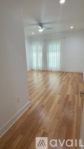 946 Highland Avenue #54 3 Beds Single Family Home for Rent - Photo gallery 2