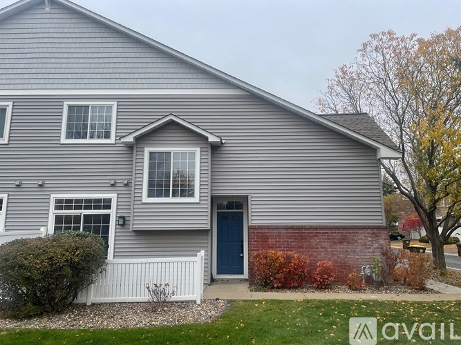 14154 Plymouth Ave 2 Beds Townhouse for Rent - Photo gallery 2