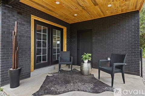 982 S Holly St 5 Beds Apartment for Rent