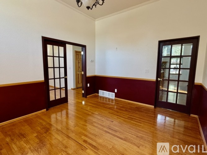 1112 Meadow Oaks Dr 6 Beds Single Family Home for Rent - Photo gallery 5