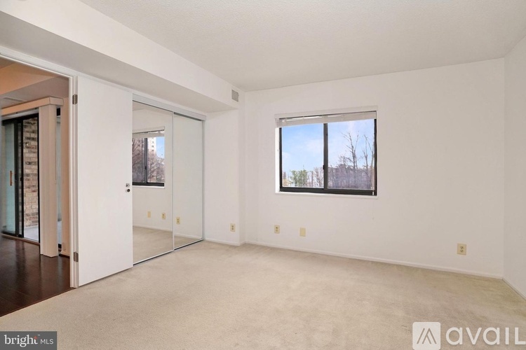 5903 Mount Eagle Drive 2 Beds Condo for Rent - Photo gallery 2