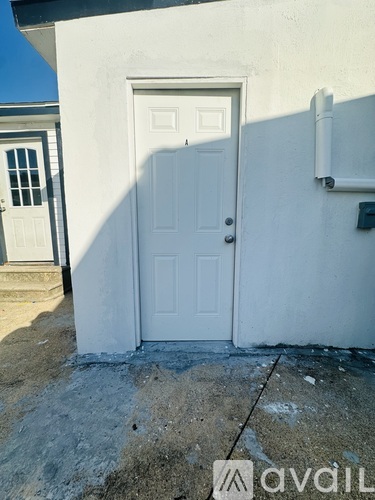 711 S Sterling St 2 Beds Apartment for Rent - Photo gallery 1