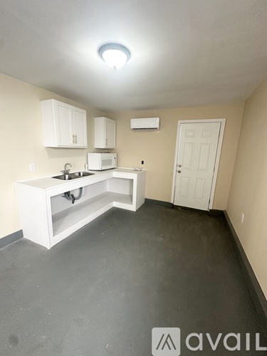 711 S Sterling St 2 Beds Apartment for Rent - Photo gallery 5