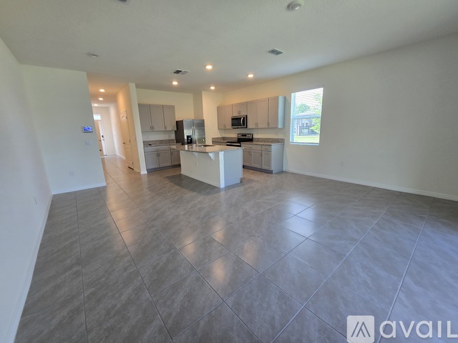 1301 Isleta Loop 3 Beds Single Family Home for Rent - Photo gallery 4