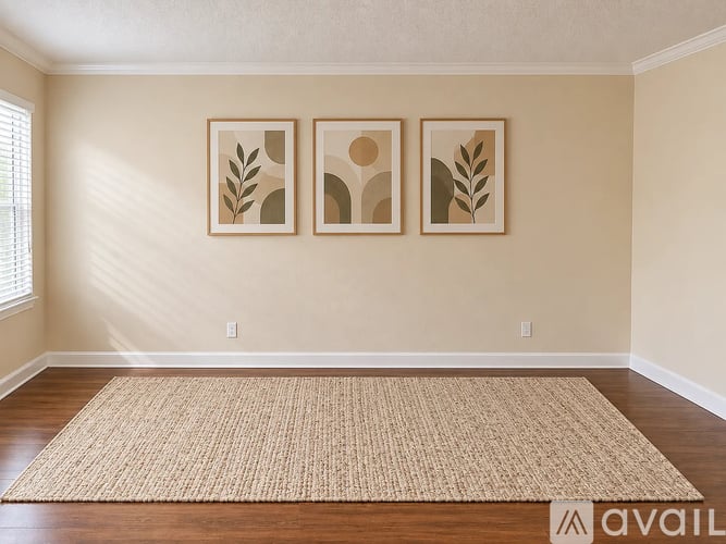 325 North Chapel Avenue 2 Beds Apartment for Rent - Photo gallery 1