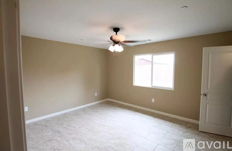 909 Gladys Way 3 Beds Single Family Home for Rent - Photo gallery 5