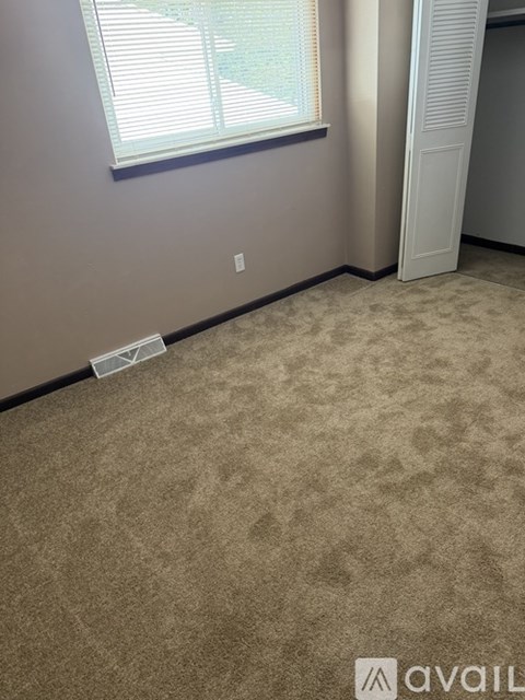 813 North Fayette Street 2 Beds Apartment for Rent