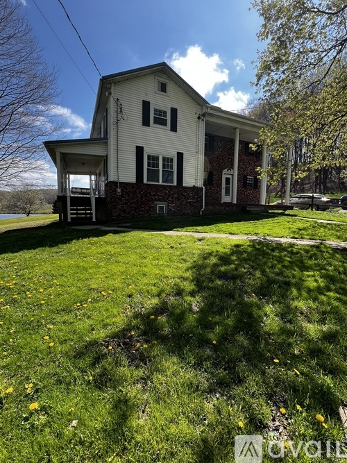 157 Maple Valley Lane 3 Beds Single Family Home for Rent - Photo gallery 4