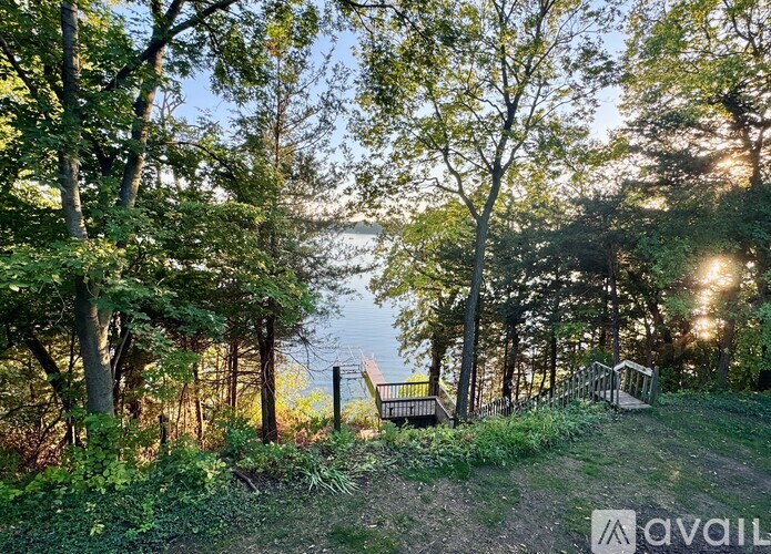 6116 Shamrock Drive 3 Beds Single Family Home for Rent - Photo gallery 1