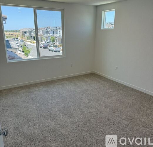 1392 Leonhardt Loop 3 Beds Single Family Home for Rent - Photo gallery 5
