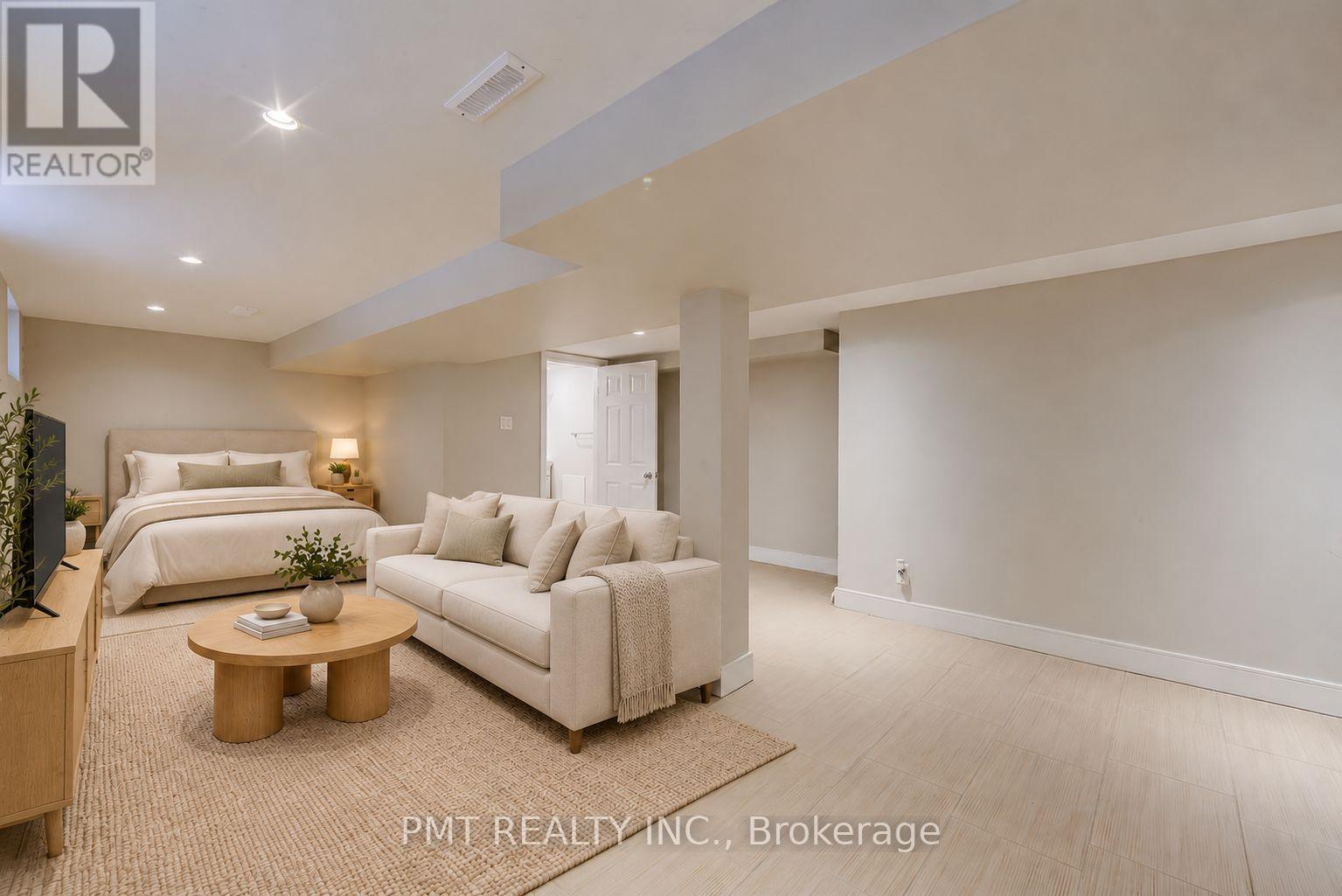 studio apartment - BSMT - 39 WINDERMERE AVENUE Bsmt, Toronto (High Park-Swansea) 3