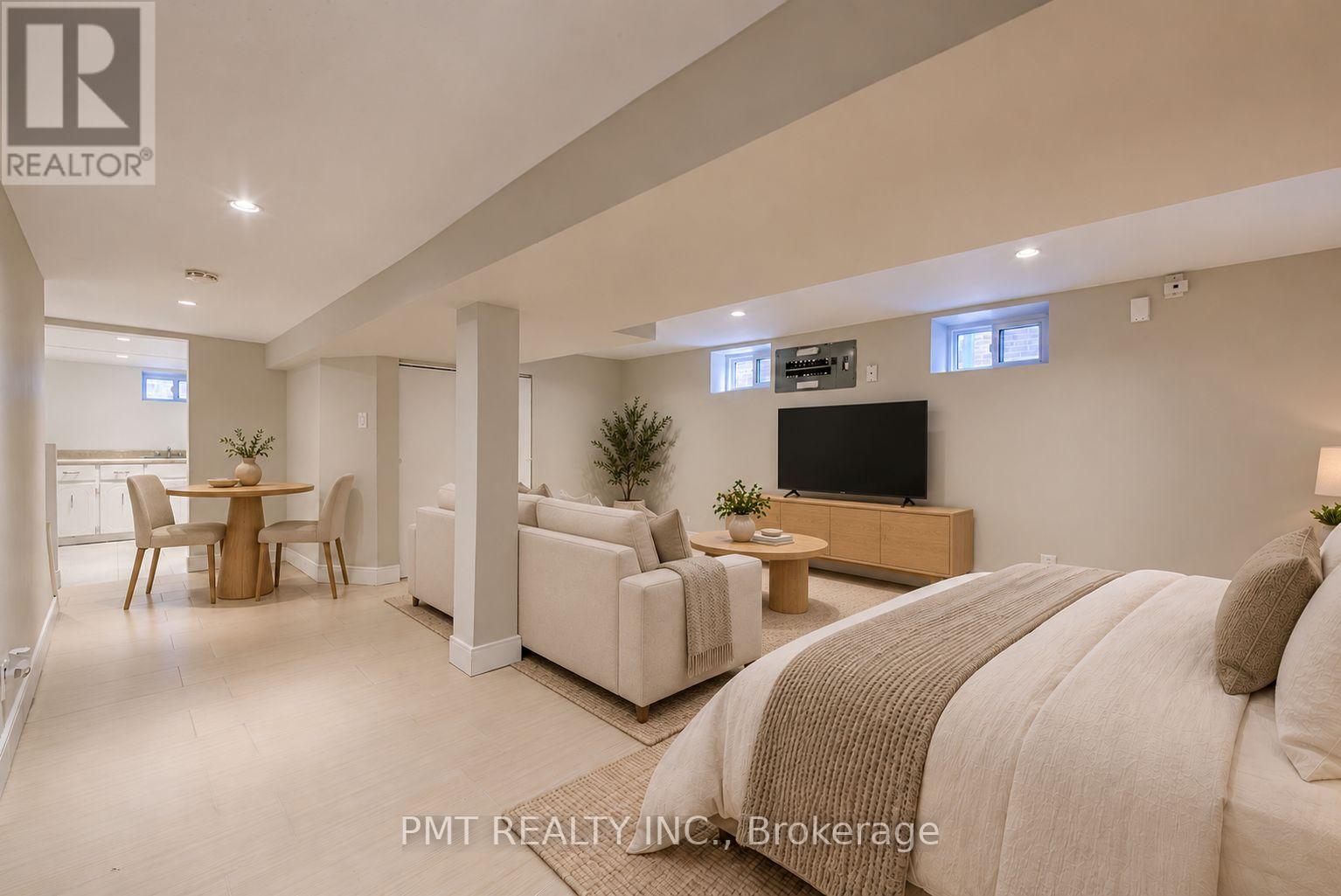 studio apartment - BSMT - 39 WINDERMERE AVENUE Bsmt, Toronto (High Park-Swansea) 4