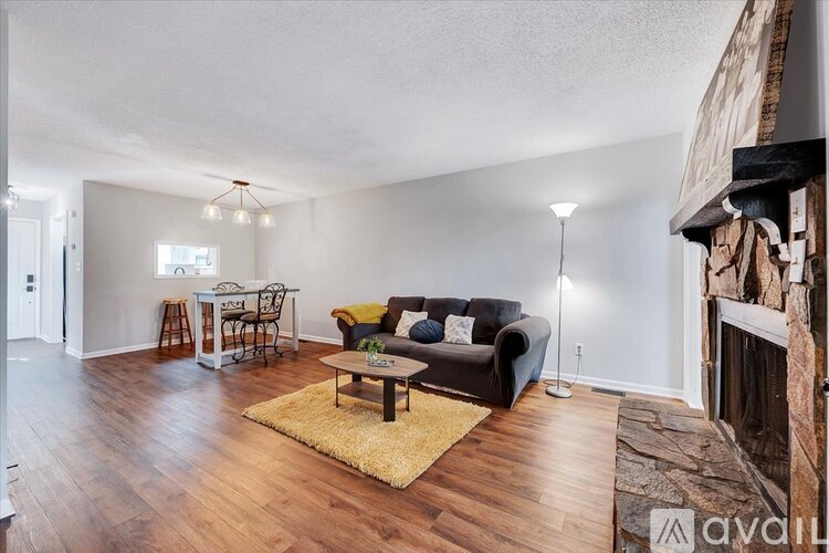 5508 Kaplan Drive 2 Beds Townhouse for Rent - Photo gallery 3