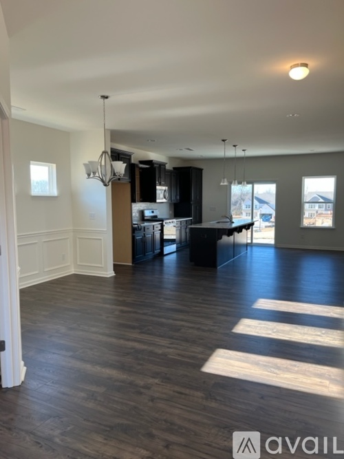2003 Voyage Circle 5 Beds Single Family Home for Rent - Photo gallery 3