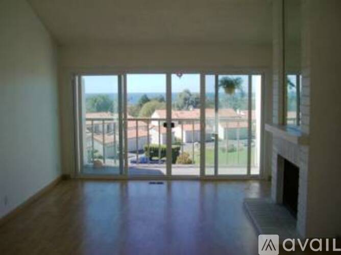 909 Caminito Madrigal D 3 Beds Single Family Home for Rent - Photo gallery 3